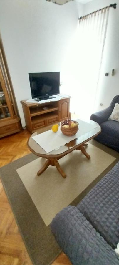 Kuca Za Odmor Varos Villa Vrlika Exterior foto